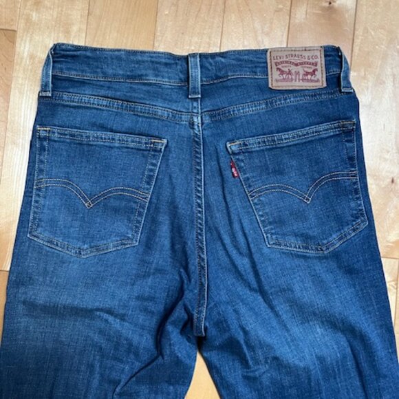 Levi’s 725 High Rise Bootcut Jeans – Women’s Size 29 - Picture 7 of 8